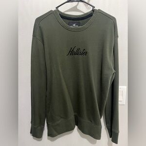 Hollister Crew Neck Sweatshirt